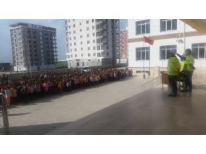 Kahta’daki Öğrencilere Trafik Eğitimi Verildi