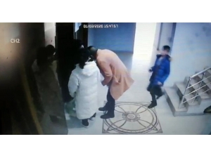 Çinli Turistleri Taciz Eden Şahısları Jasat Timi Yakaladı