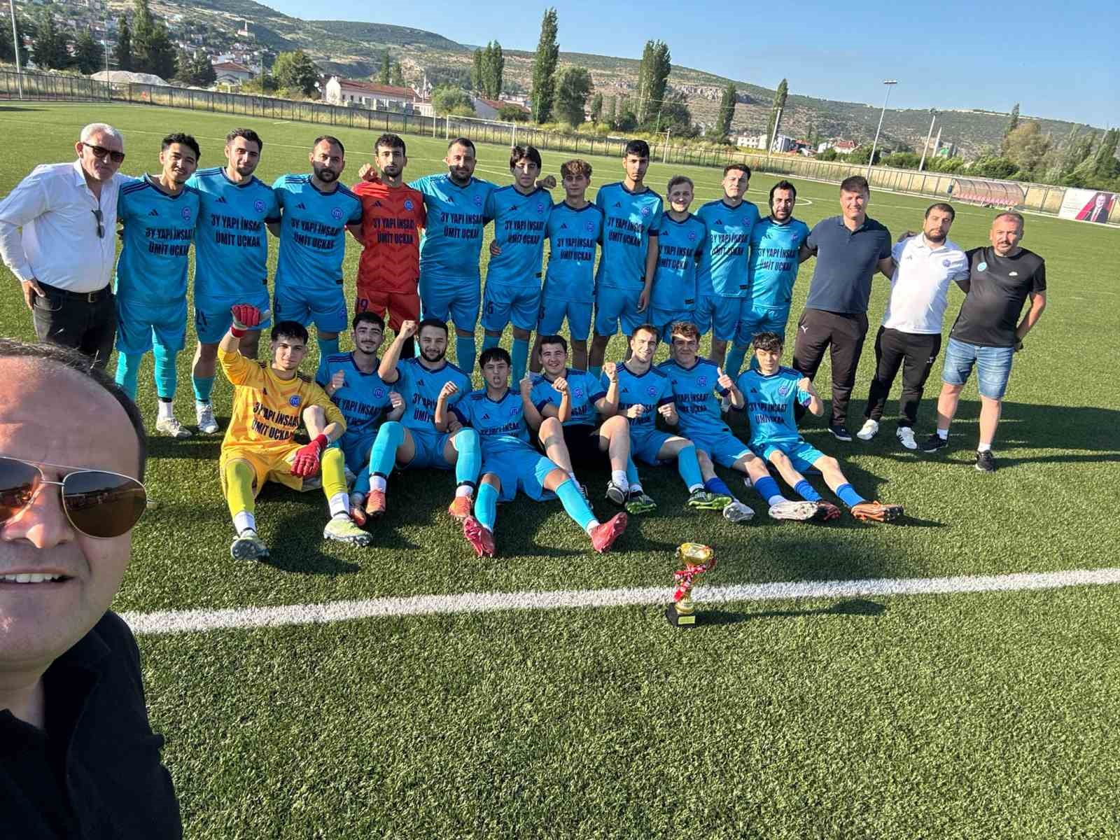 golpazarispor-1-amator-lig-e-yukselmeyi-son-haftada-kaybetti