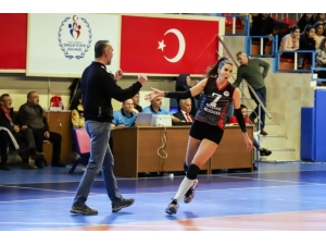 Voleybolda, Nevşehir Belediyespor’un Play-off Rakipleri Belli Oldu