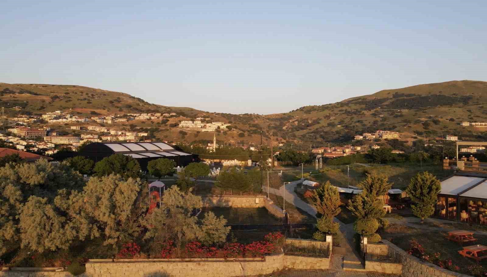 gokceada-da-turizm-sezonu-icin-genisletilmis-guvenlik-ve-asayis-toplantisi-gerceklestirildi