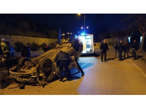 Polisin ‘Dur’ İhtarına Uymayan Sürücü Kaza Yaptı