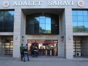 Balıkesir’de 4 Uyuşturucu Taciri Tutuklandı