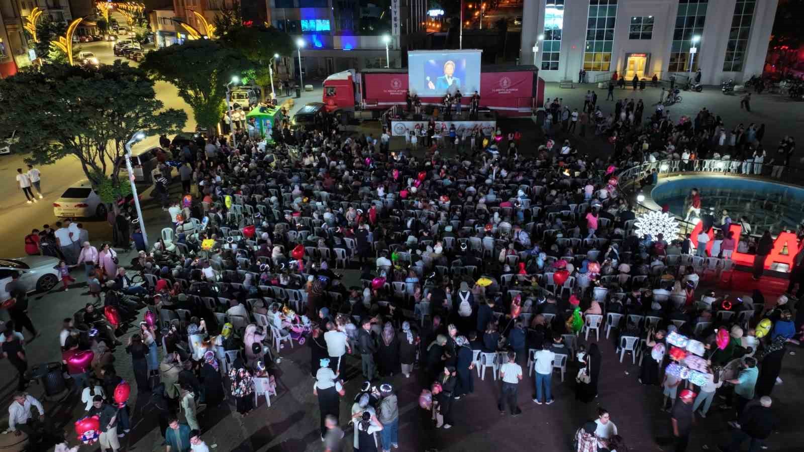 gezici-sinema-tiri-corum-da-acik-hava-nostaljisi-yasatti