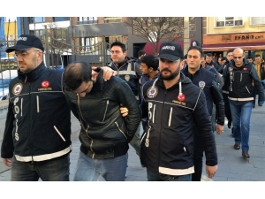 Uyuşturucu Operasyonunda Gözaltına Alınan 8 Şüpheli Adliyede