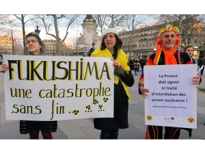 Fukuşima Nükleer Felaketinde Hayatını Kaybedenler Paris’te Anıldı