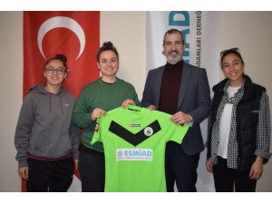 Çamlıcaspor’a Esmiad’dan Önemli Destek