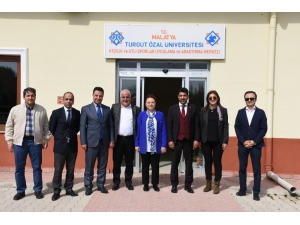 Rektör Aldemir, Türk Veteriner Hekimleri Birliği Kutlama Programına Katıldı