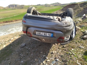 Siirt’te Kontrolden Çıkan Araç Takla Attı: 2 Yaralı