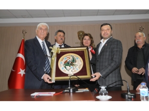 Başkan Kocaispir, Kıbrıslı Muhtarları Ağırladı