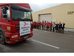 Kızılay’dan İdlib’e Yardım Konvoyu