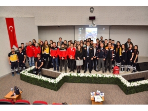 Afet Bilinci Ve Gönüllülüğün Önemine Vurgu Yapıldı