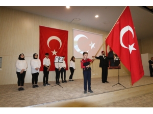 İstiklal Marşı’nın Kabulü Film Ayakta Alkışlandı