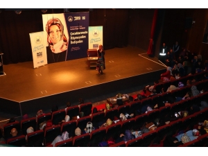 Yazar Tongar: "Çocukların Çocukluğuyla Savaşmayın"