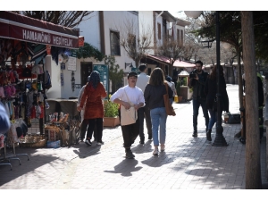 Hamamönü’nde İstiklal Marşı Esintisi