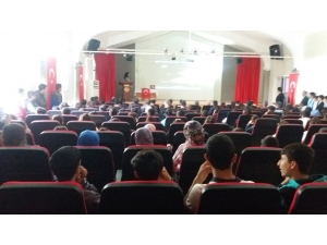 Dicle’de İstiklal Marşı’nın Kabulü Ve Mehmet Akif Ersoy’u Anma Etkinlikleri