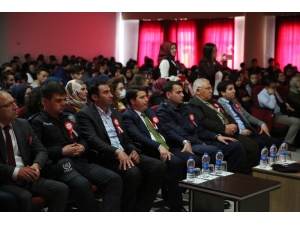 İhsaniye’de Milli Şair Anıldı