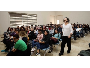 Gaün’de Stres Yönetimi Konulu Seminer Verildi