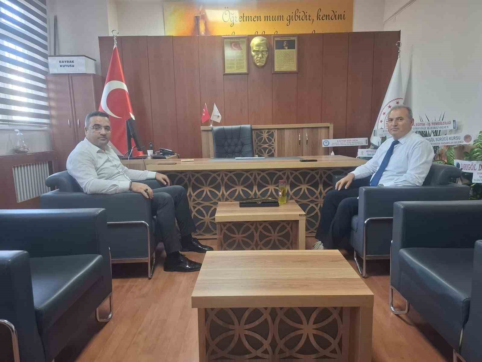 kaymakam-dalak-tan-egitime-destek-mesaji