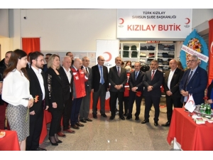 36. Kızılay Öğrenci Butik Mağazası Omü’de Açıldı