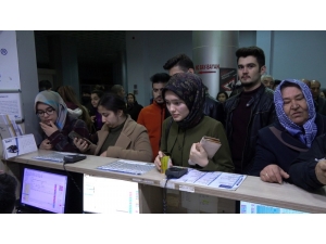 Otogarlarda ’Üniversiteler İçin Tatil’ Yoğunluğu