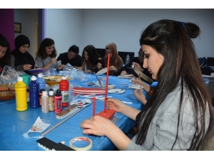 Üniversite Öğrencilerinden Kotra Üretimi