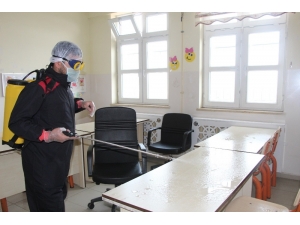 Bingöl’de Okullar Dezenfekte Edildi