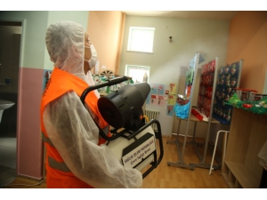 Gölbaşı Belediyesi Korona Virüse Karşı Okulları Dezenfekte Ediyor