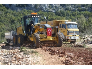 Erdemli’de Hayvancılıkla Uğraşanların Ulaşım Sıkıntısı Çözüldü