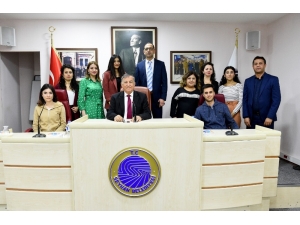 Akay: "Biz Size, Siz İnsanlığa Yardım Edeceksiniz"