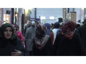 Yasakları Takmayan Fuar