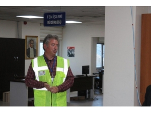 Edremit Belediyesi Personeline Korona Eğitimi