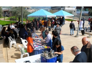 Adü Tıp Fakültesi Öğrencilerinin Yararına Etkinlik Düzenlendi