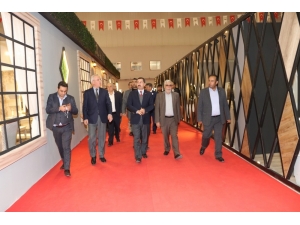 :Başkan Baydilli Mobilya Ve Evlilik Fuarını Ziyaret Etti