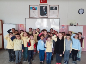 Minik Öğrencilerden Mehmetçiğe Anlamlı Destek