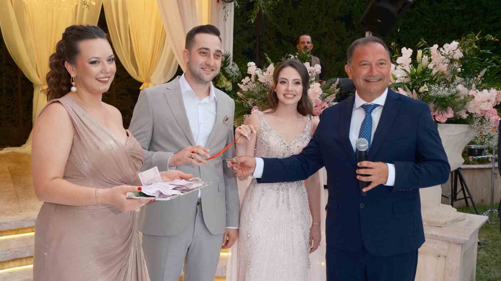 bursa-is-dunyasini-bir-araya-getiren-cemiyet