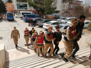 Elektrik Kablosu Çalarken Suçüstü Yakalandılar