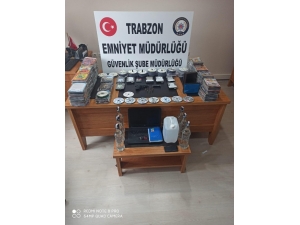 Trabzon’da Korsan Cd Operasyonu