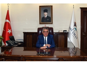 Vali Pekmez 14 Mart Tıp Bayramını Kutladı