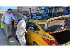 İstanbul’daki Taksilerde Korona Virüse Karşı Dezenfekte Çalışması