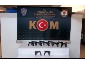 Bavul İçinde El Yapımı Tabancalar Ele Geçirildi
