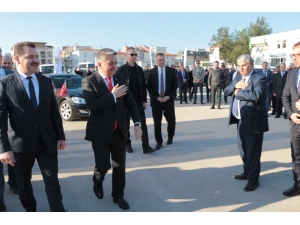 Balıkesir Valisi Yazıcı Virüse Karşı Tedbirli