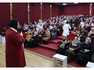 Van Büyükşehir’den ‘Mutlu Aile, Mutlu Gelecek’ Semineri