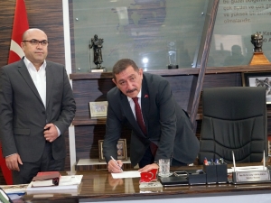 Kastamonu’da 2 Kreş Ve Oyuncak Kütüphanesi İçin İmzalar Atıldı