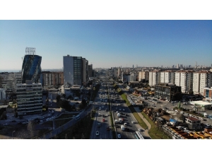 Anadolu Yakası’nda Trafik Yoğunluğu Havadan Görüntülendi