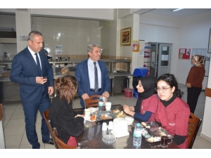 Milli Eğitim Müdürü Sarı Pansiyonları Denetledi