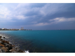 İskenderun Körfezi Turkuaz Rengine Büründü