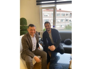 Sinema Oyuncusu Ahmet Kural’dan ’Kütahya Seni Bekliyor’ Projesine Destek