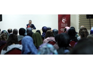 Başkan Büyükakın, Medeniyet İnşasının Şifrelerini Anlattı