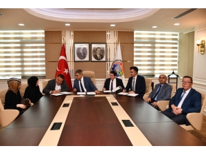 Karabük’te Hayırseverlik Protokolü İmzalandı